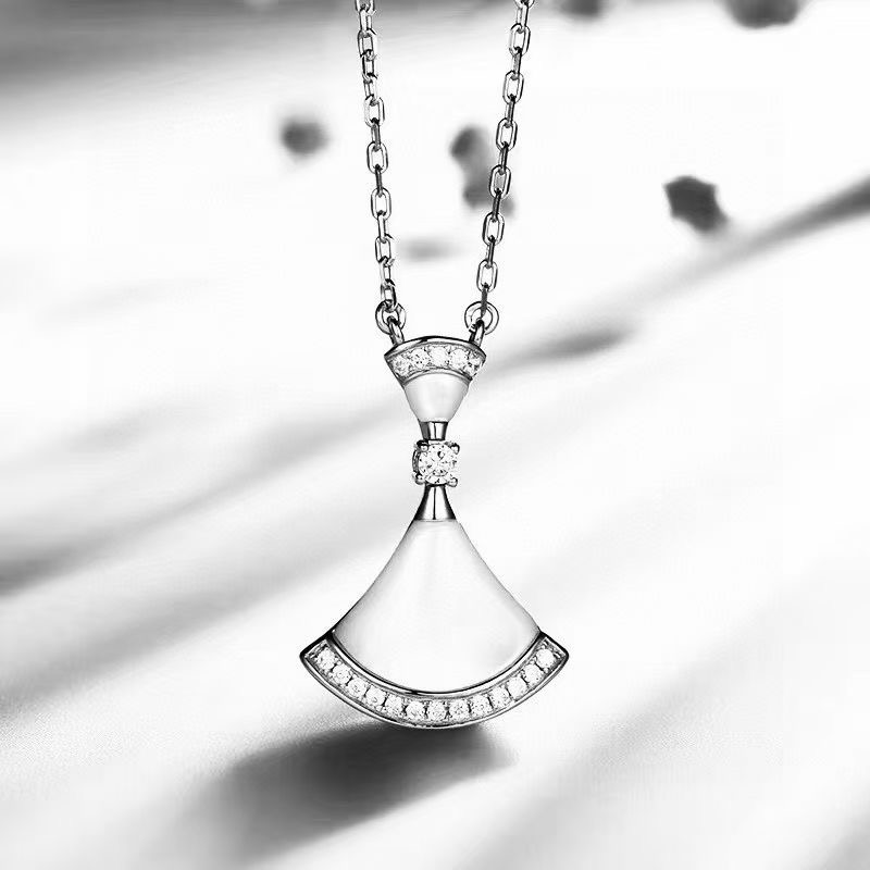 BVLGARI NECKLACE CE14012