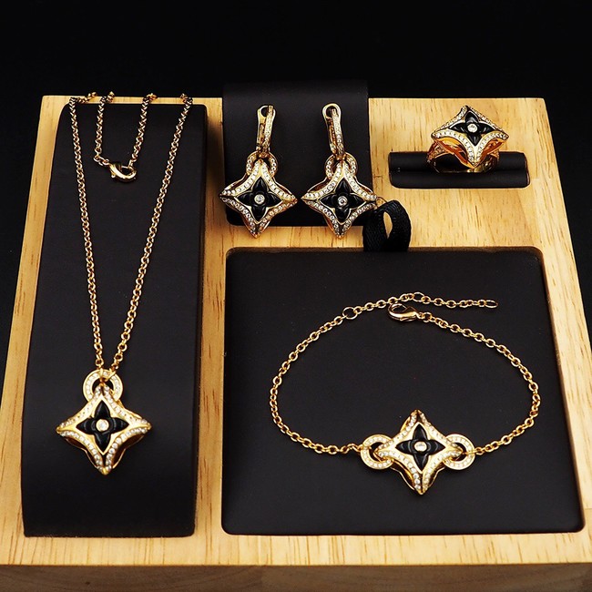 Louis Vuitton NECKLACE&Earrings&Bracelet&ring CE14033