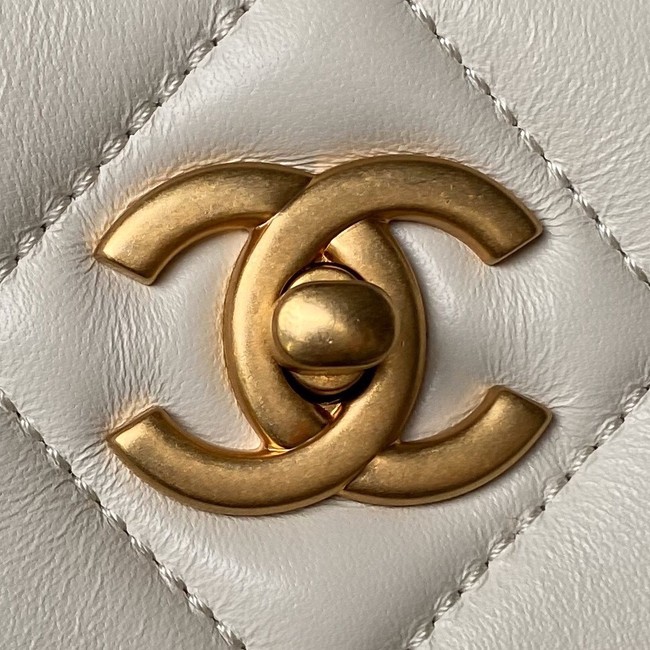 Chanel Shoulder Bag Lambskin & Gold-Tone Metal AS4777 white