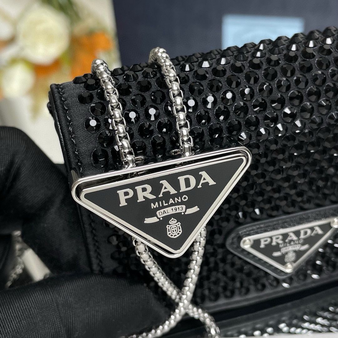 Prada Duchesse card holder with shoulder strap 1MR024 black