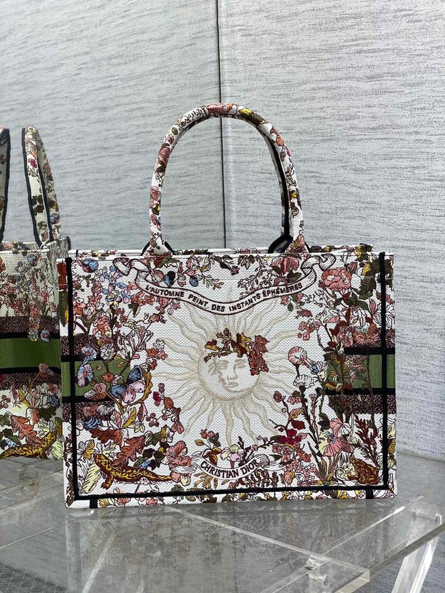 DIOR BOOK TOTE Ecru Multicolor Dior 4 Saisons Automne Soleil Embroidery M1296ZE