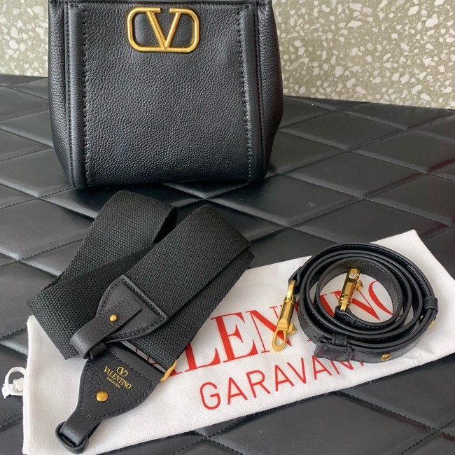 VALENTINO Alltime small grain calfskin bag B0Q26 black