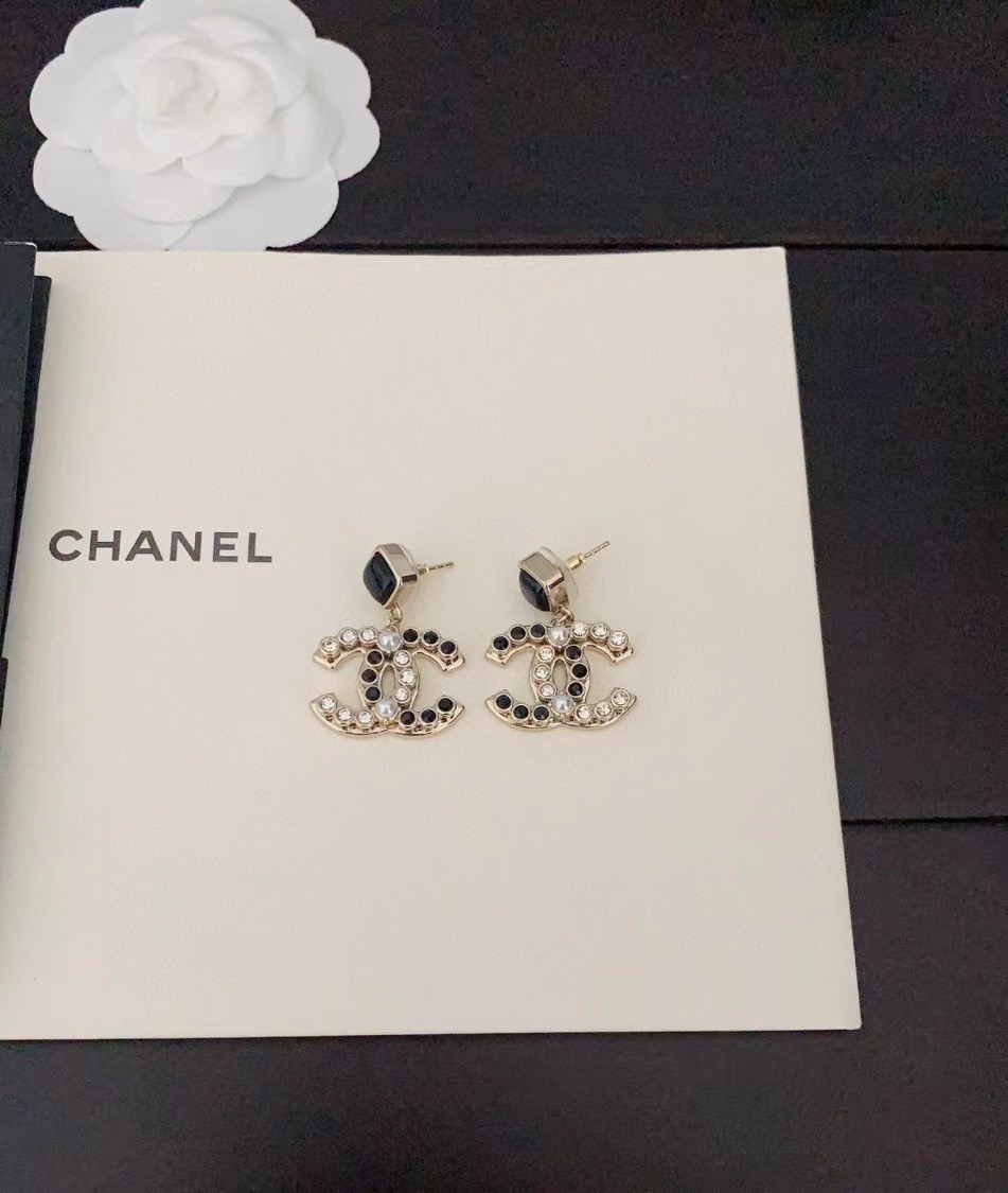 Chanel Earrings CE14219