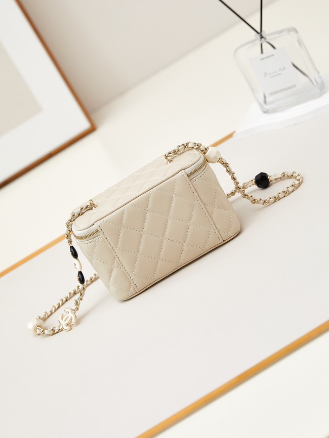 CHANEL MINI CLUTCH WITH CHAIN AP3231 Beige