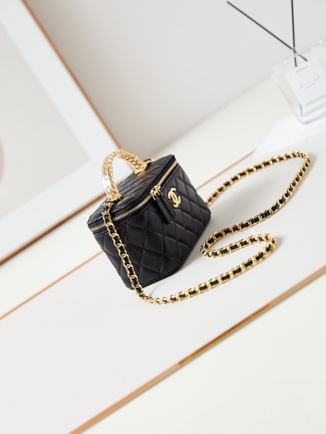 CHANEL MINI CLUTCH WITH CHAIN AP3820 black