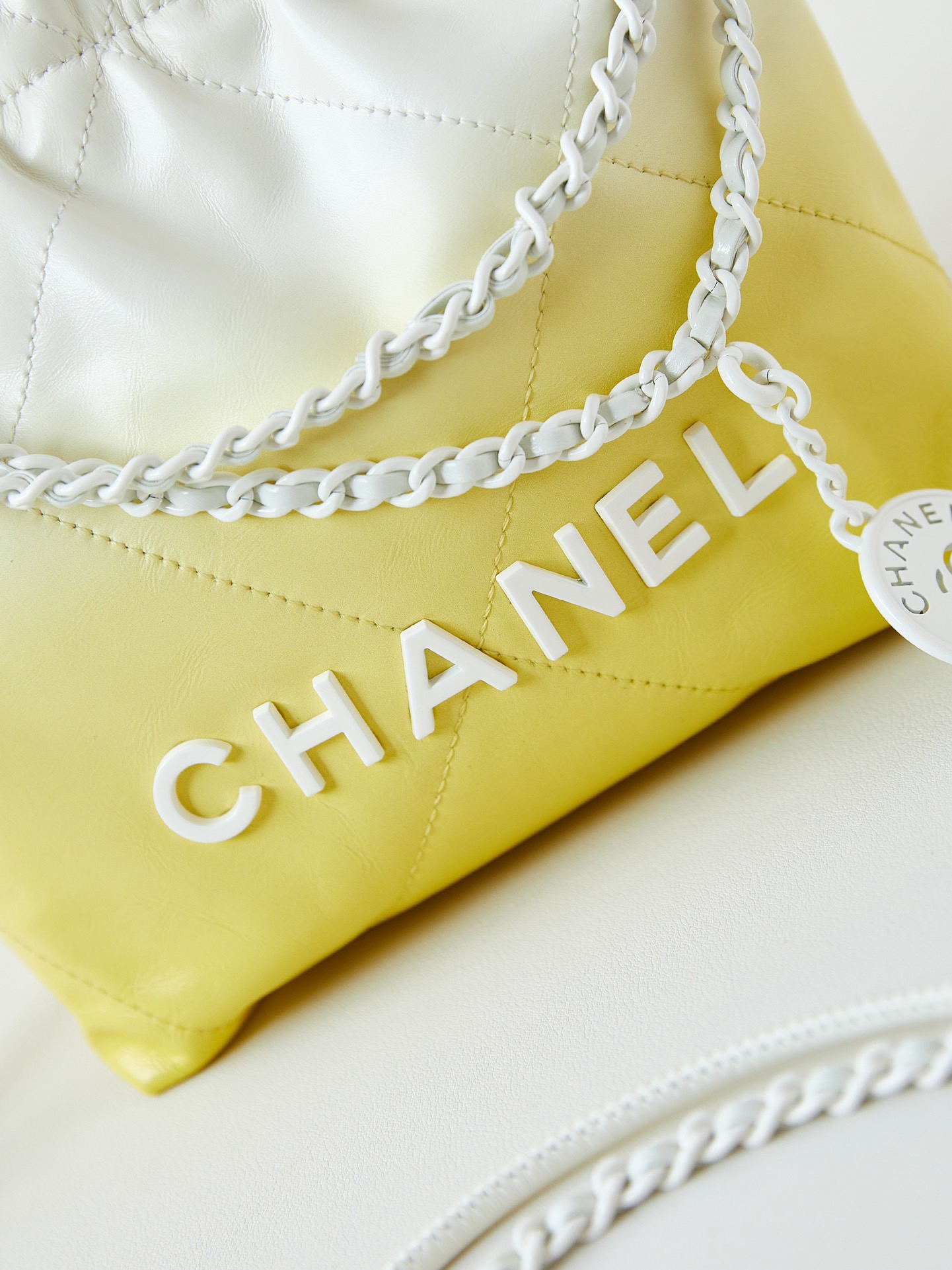 CHANEL 22 MINI HANDBAG AS3980 White & Light yellow