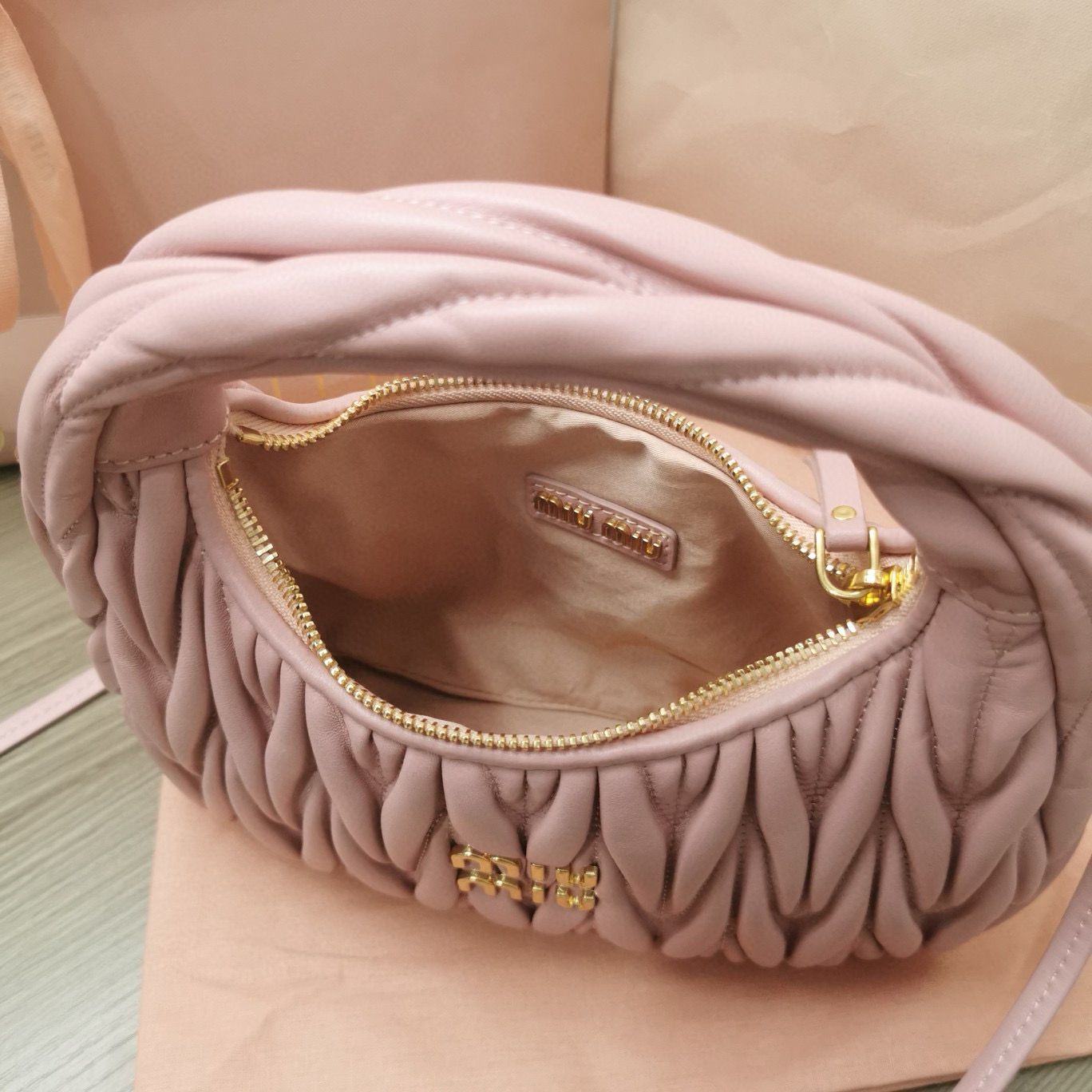 Miu Miu Wander Matelasse Original Sheepskin Bag 5BC125 Light Pink