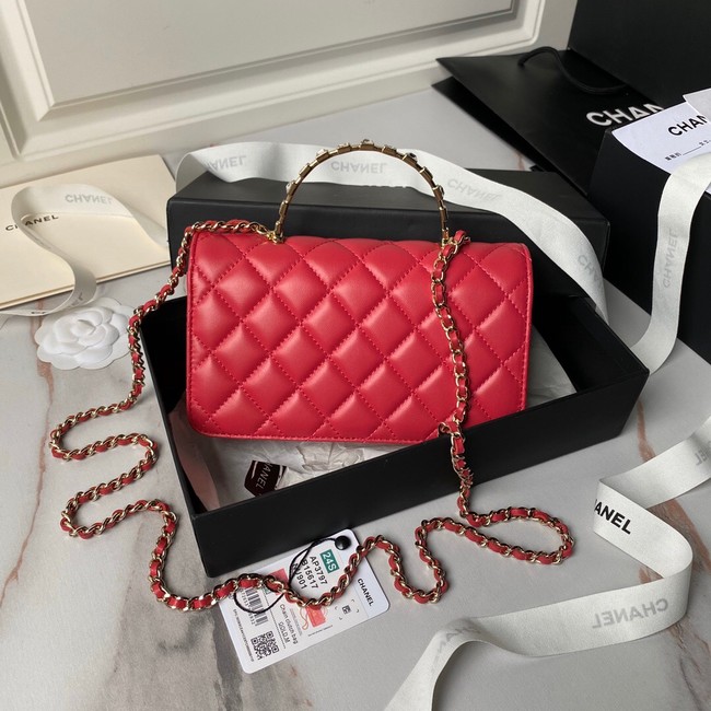 CHANEL CLUTCH WITH CHAIN AP3797 red