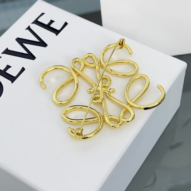 Loewe Brooch CE14548