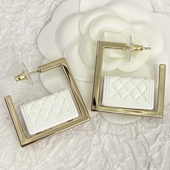 Chanel Earrings CE14622