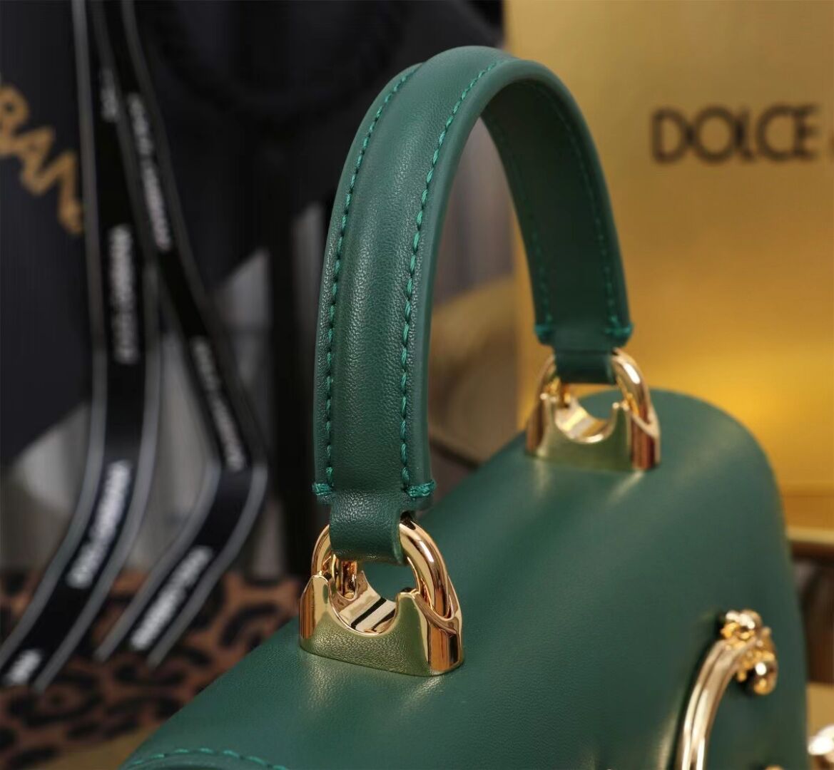 Dolce & Gabbana leather Shoulder Bag G6504 green