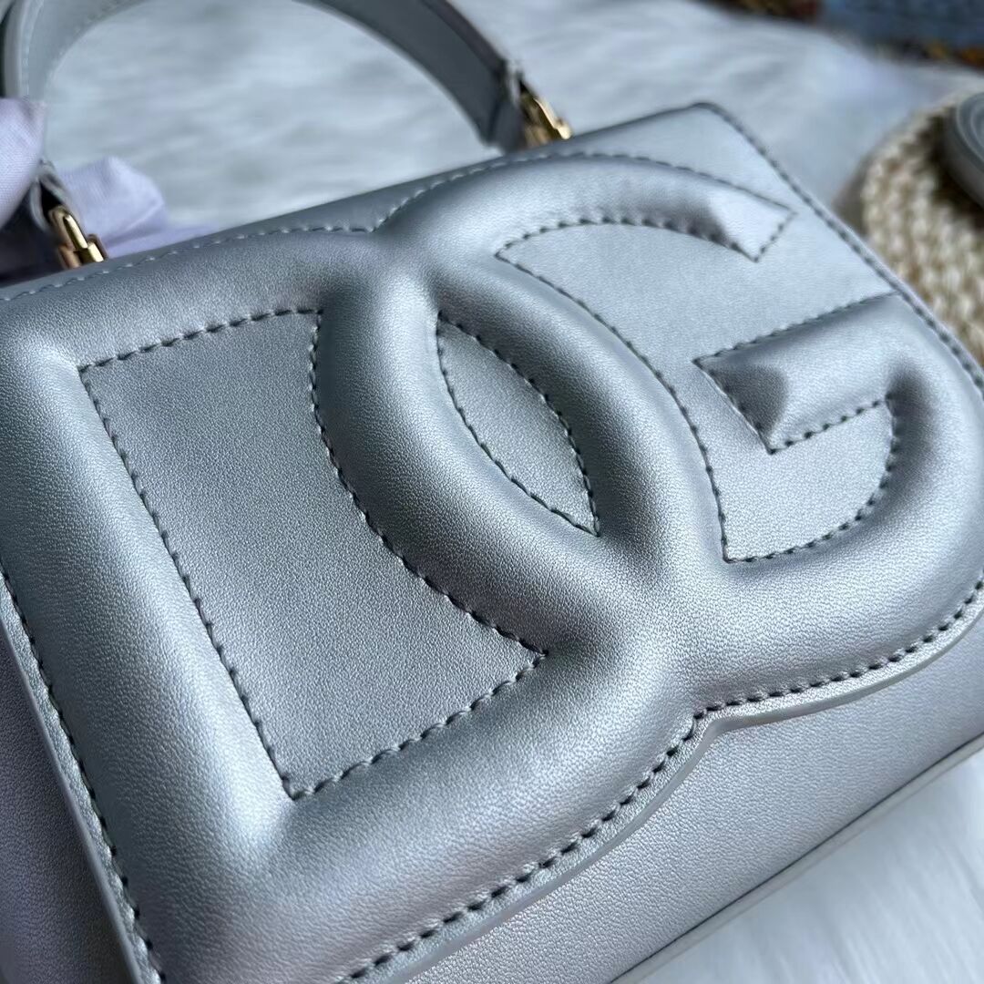 Dolce & Gabbana leather bag G6002 silver