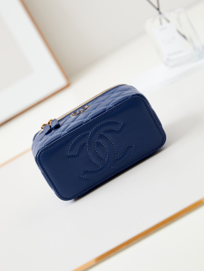 CHANEL MINI CLUTCH  AP3940 blue