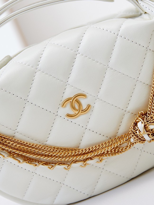 CHANEL POUCH AP4058 white