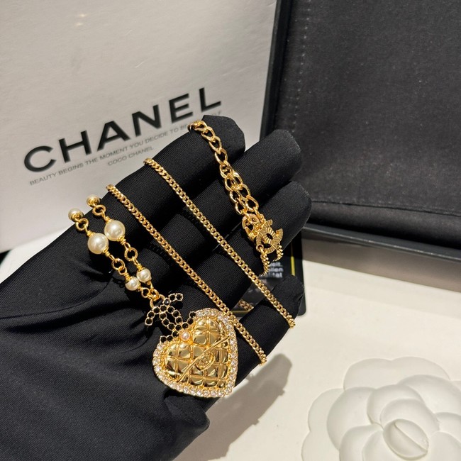 Chanel NECKLACE CE14704