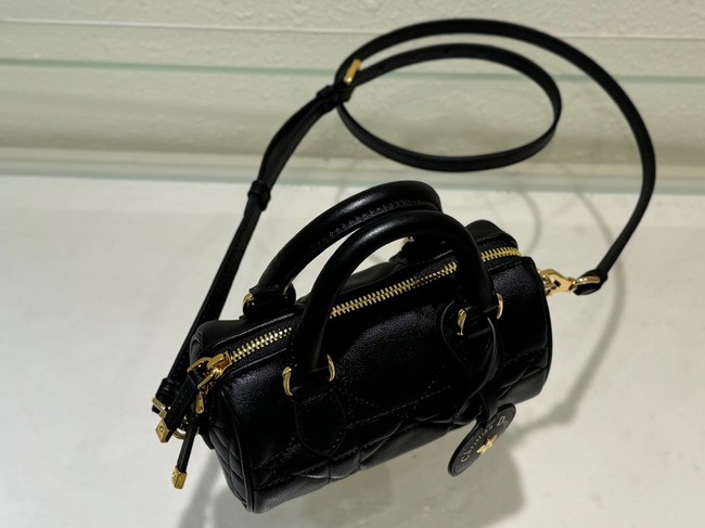 Dior Groove 16 Mini Bag Black Macrocannage Calfskin S4000UB