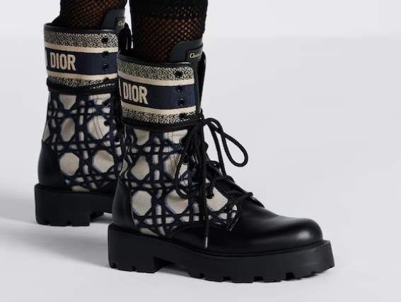 Dior D-Major Ankle Boot Black Calfskin with Deep Blue and Beige Embroidered Cannage Cotton KCI976C