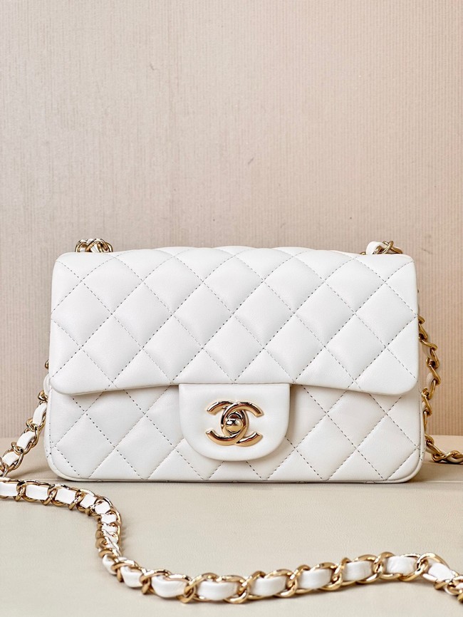 Chanel MINI CLASSIC HANDBAG Lambskin & Gold-Tone Metal A69900 white