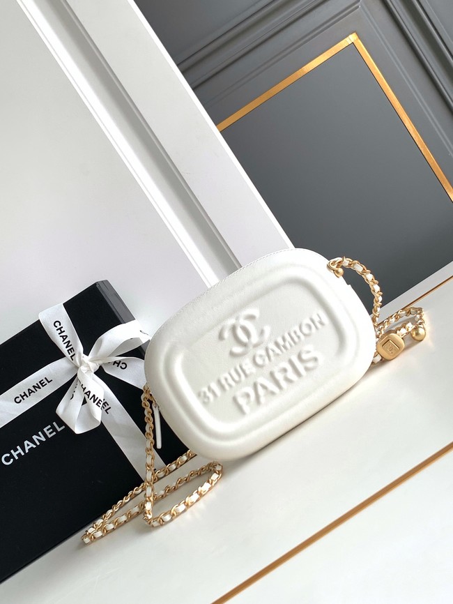 Chanel 25A CLUTCH WITH CHAIN AP0011 white