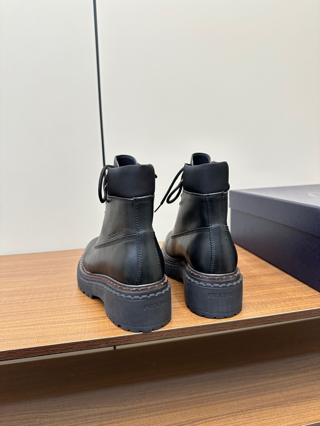 Prada Leather Chelsea boots 11288-1