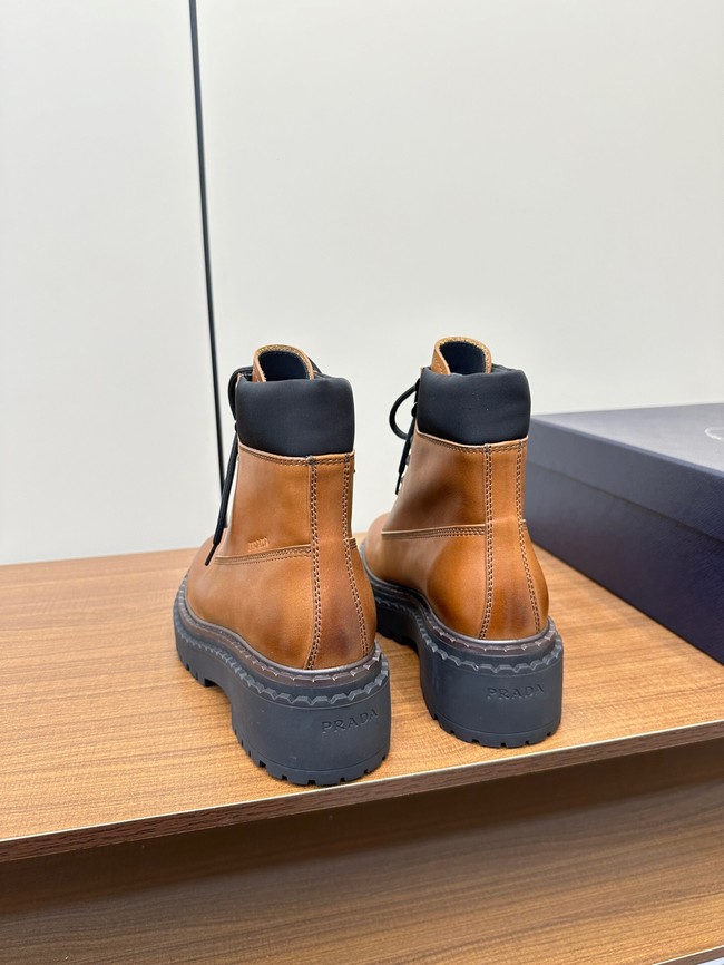 Prada Leather Chelsea boots 11288-3