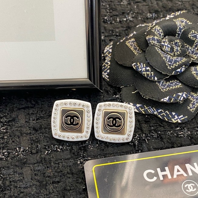 Chanel Earrings CE15017