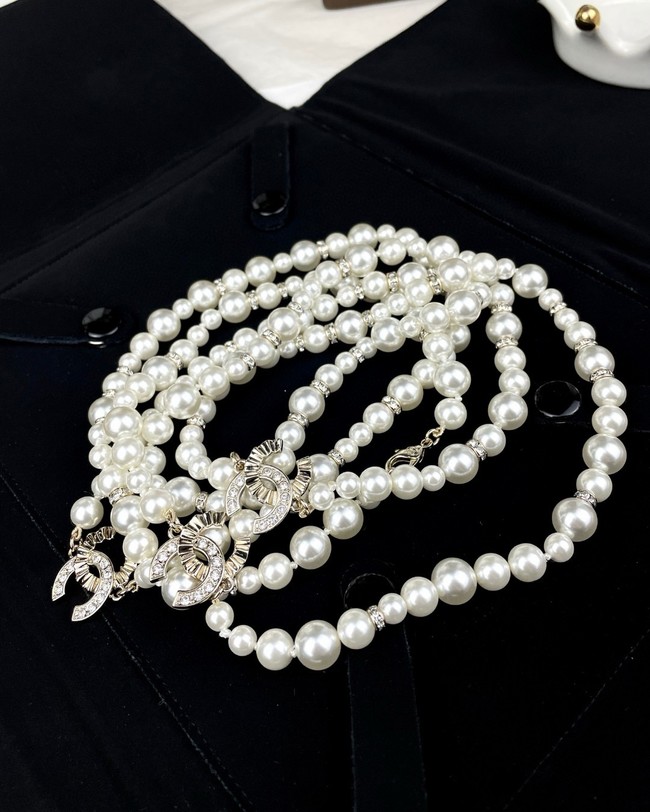 Chanel necklace CE15025