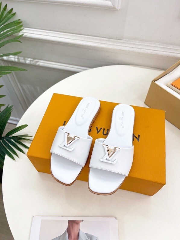 Louis Vuitton Capri Flat Mule 55201-3