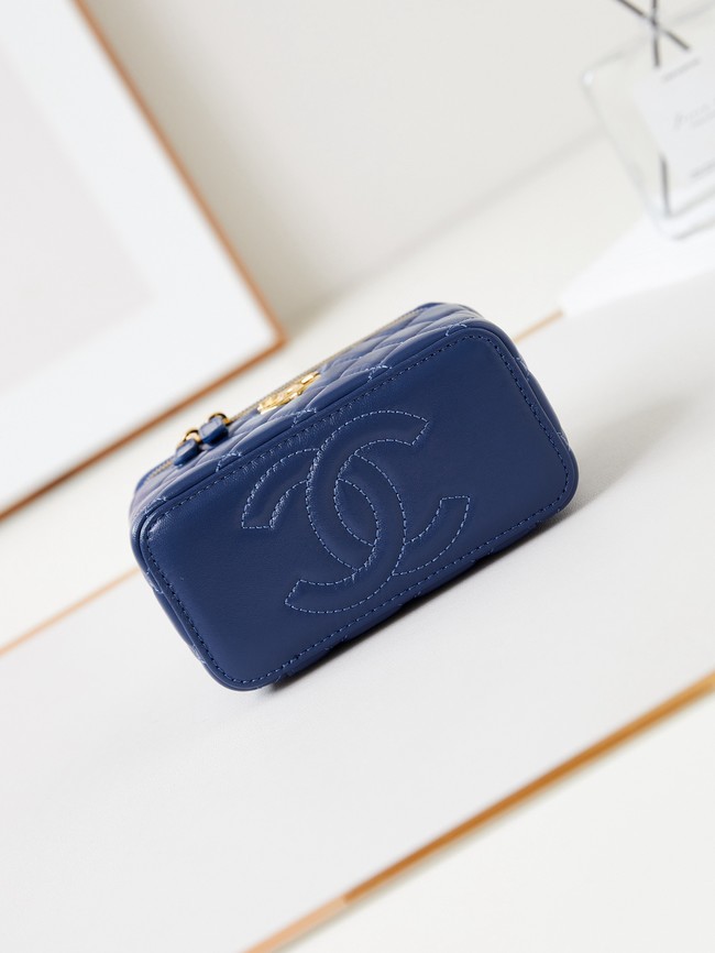 CHANEL 24A CLUTCH WITH CHAIN AP4168 blue