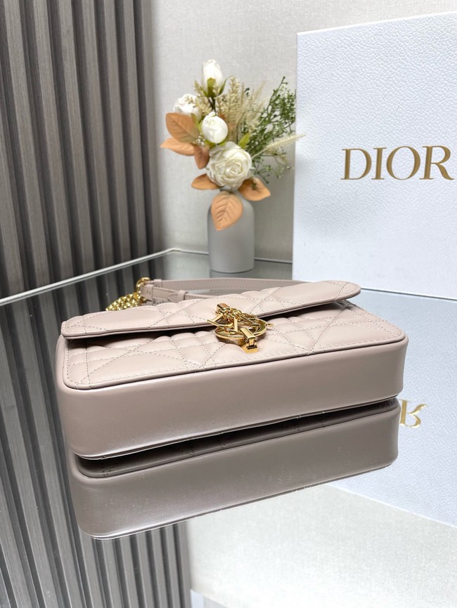 DIOR Miss Daisy Mini Bag Macrocannage Lambskin S3300U light gray