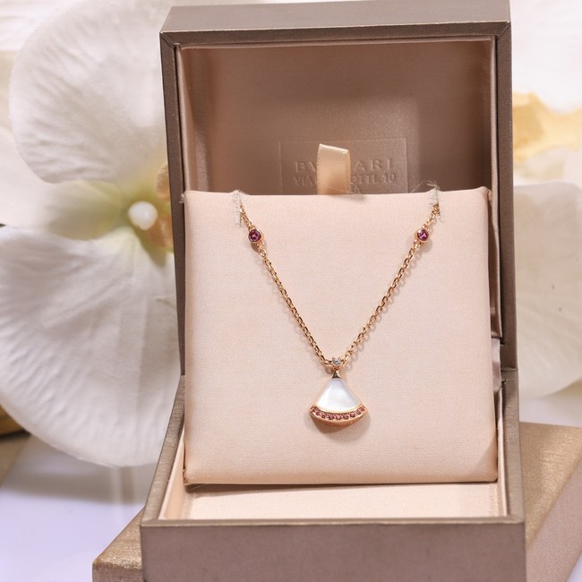 BVLGARI necklace CE15102