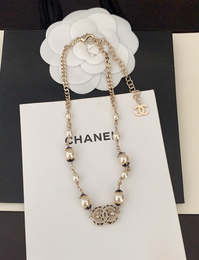 Chanel necklace CE15089