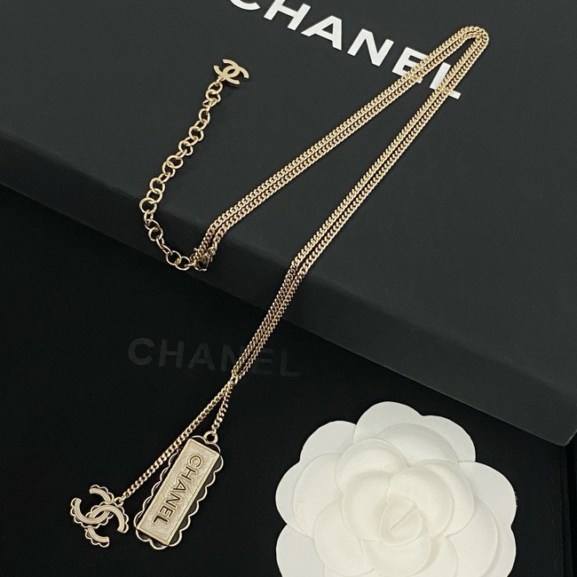 Chanel necklace CE15110