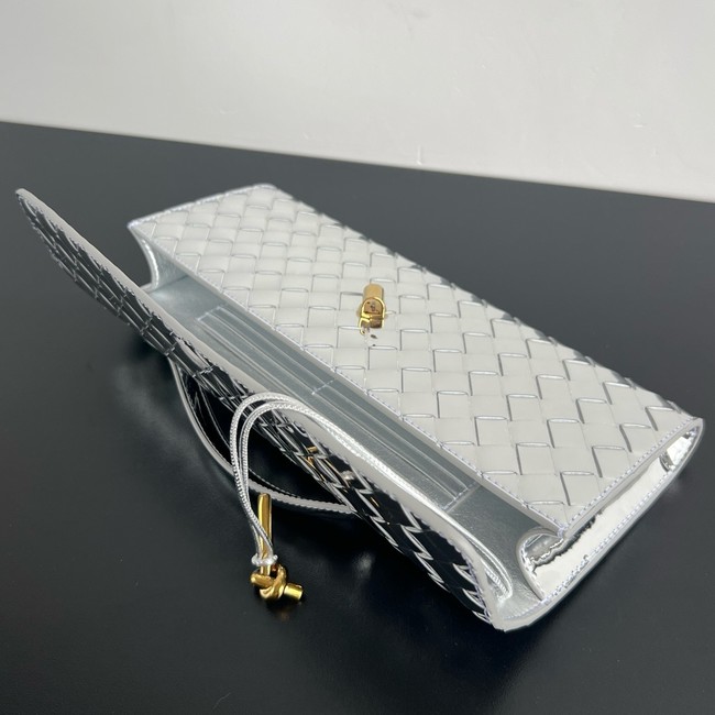 Bottega Veneta Long Clutch Andiamo With Handle 741511 Silver