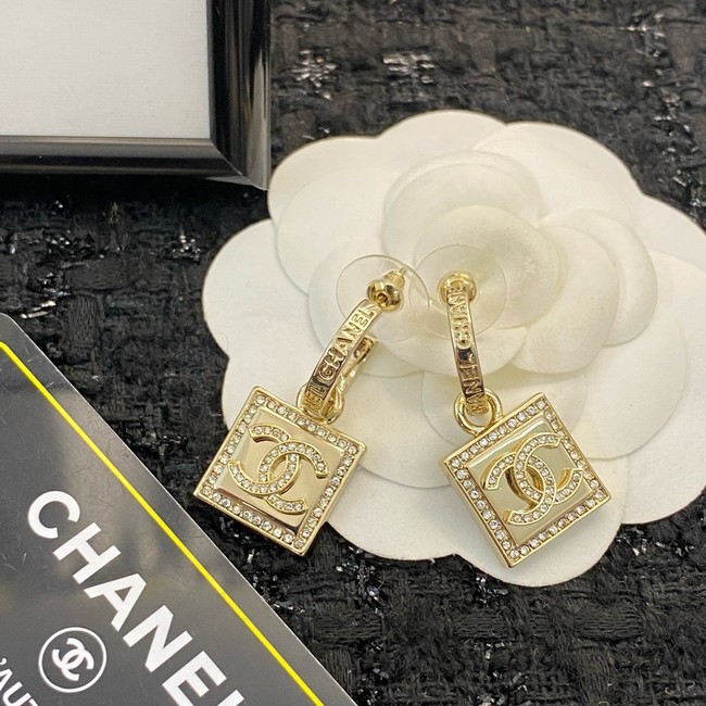 Chanel Earrings CE15112