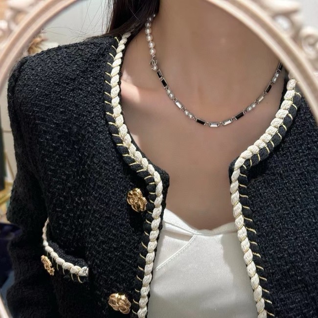 Chanel necklace CE15117