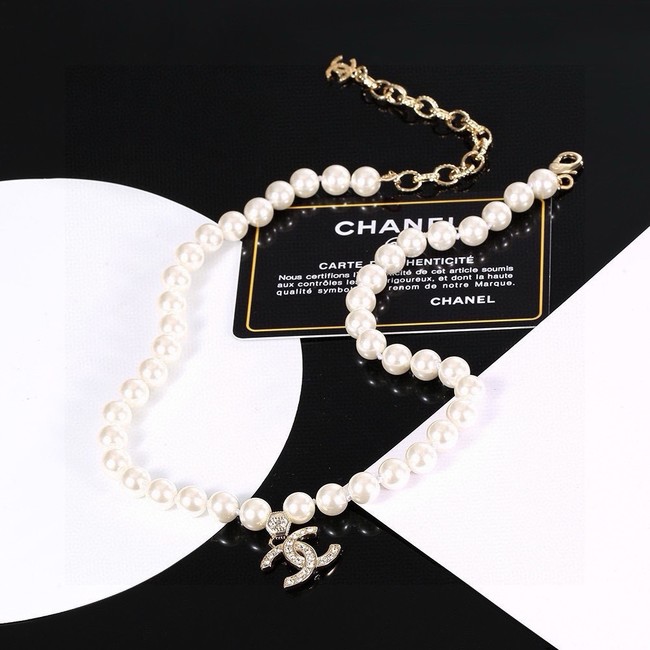 Chanel necklace CE15133