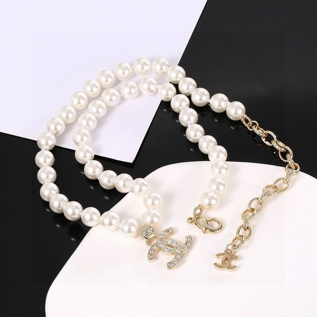 Chanel necklace CE15133