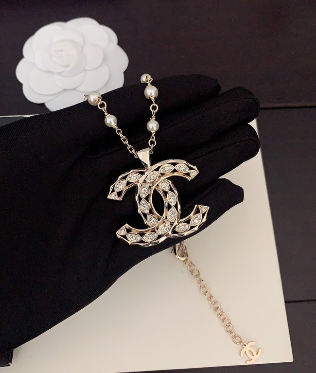 Chanel necklace CE15182