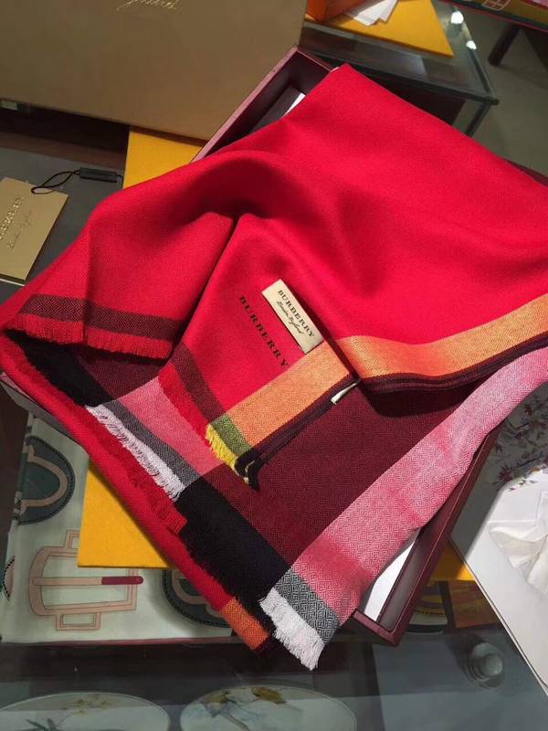 Burberry Scarf BBC00188