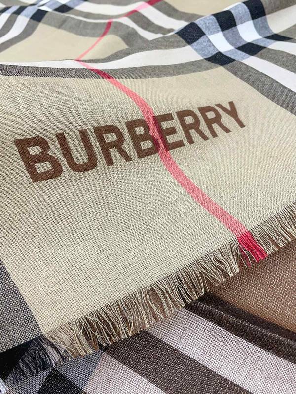 Burberry Scarf BBC00190