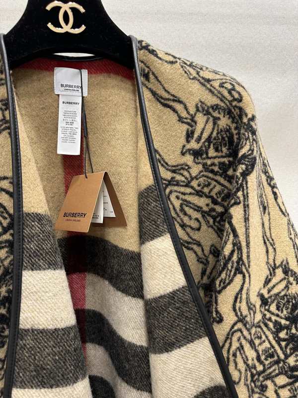 Burberry Cloak BBC00201