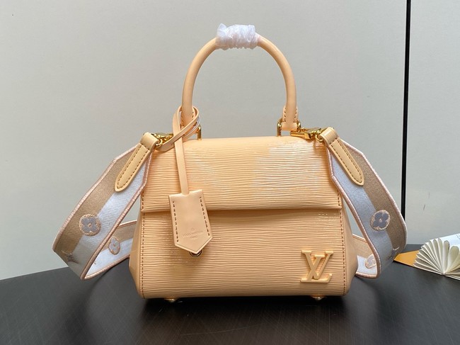 Louis Vuitton Epi grained leather M24616 Apricot