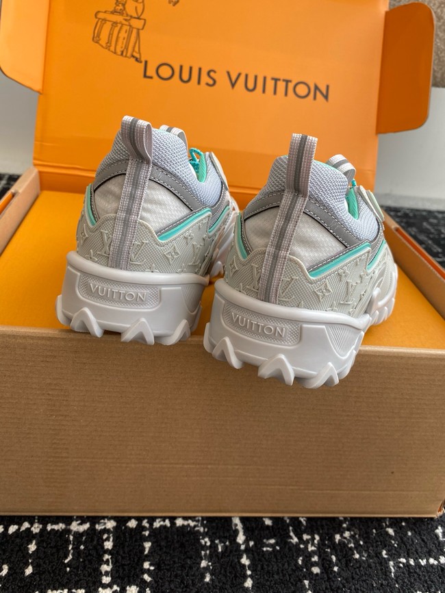 Louis Vuitton Sneakers 55301-7