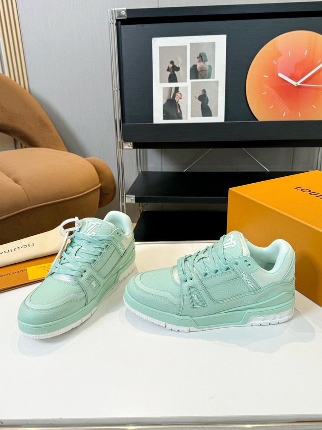 Louis Vuitton Sneakers 55308-11