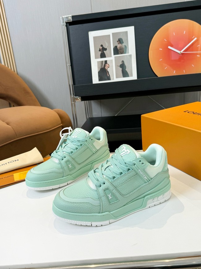 Louis Vuitton Sneakers 55308-11