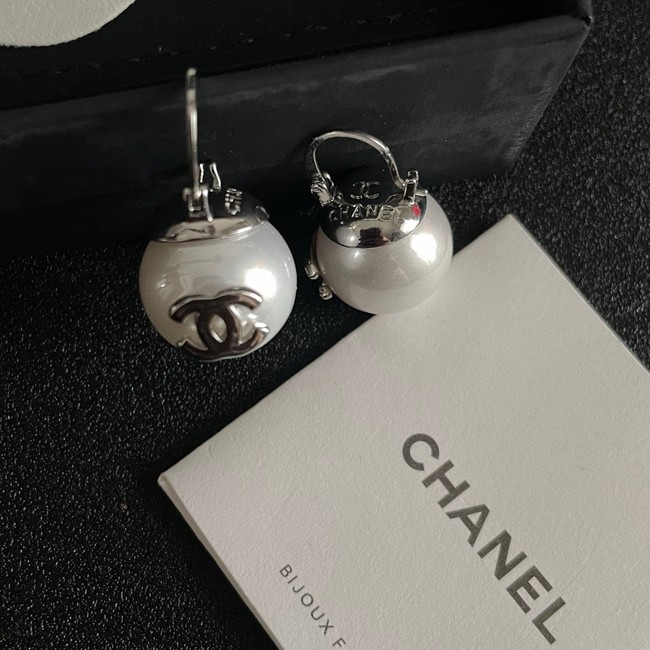 Chanel Earrings CE15436