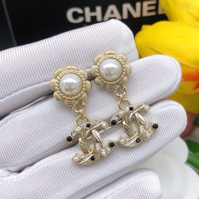 Chanel Earrings CE15514