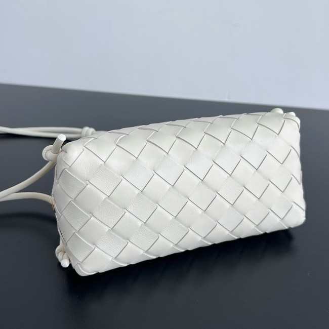 Bottega Veneta Intrecciato Concert Pouch 794258 white