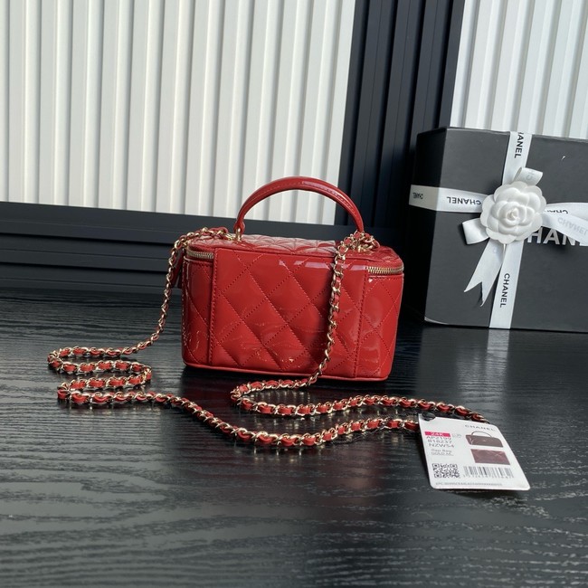 Chanel Patent CLUTCH WITH CHAIN AP2199 red